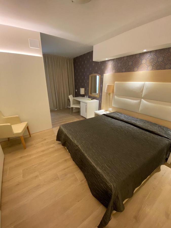 Hotel Conca Verde Lignano Sabbiadoro Exteriör bild