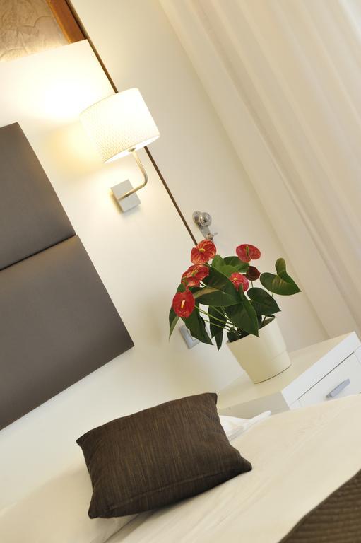 Hotel Conca Verde Lignano Sabbiadoro Exteriör bild