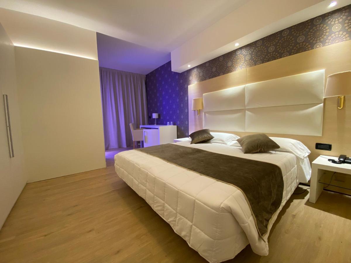 Hotel Conca Verde Lignano Sabbiadoro Exteriör bild